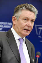 karel_de_gucht_7.jpg